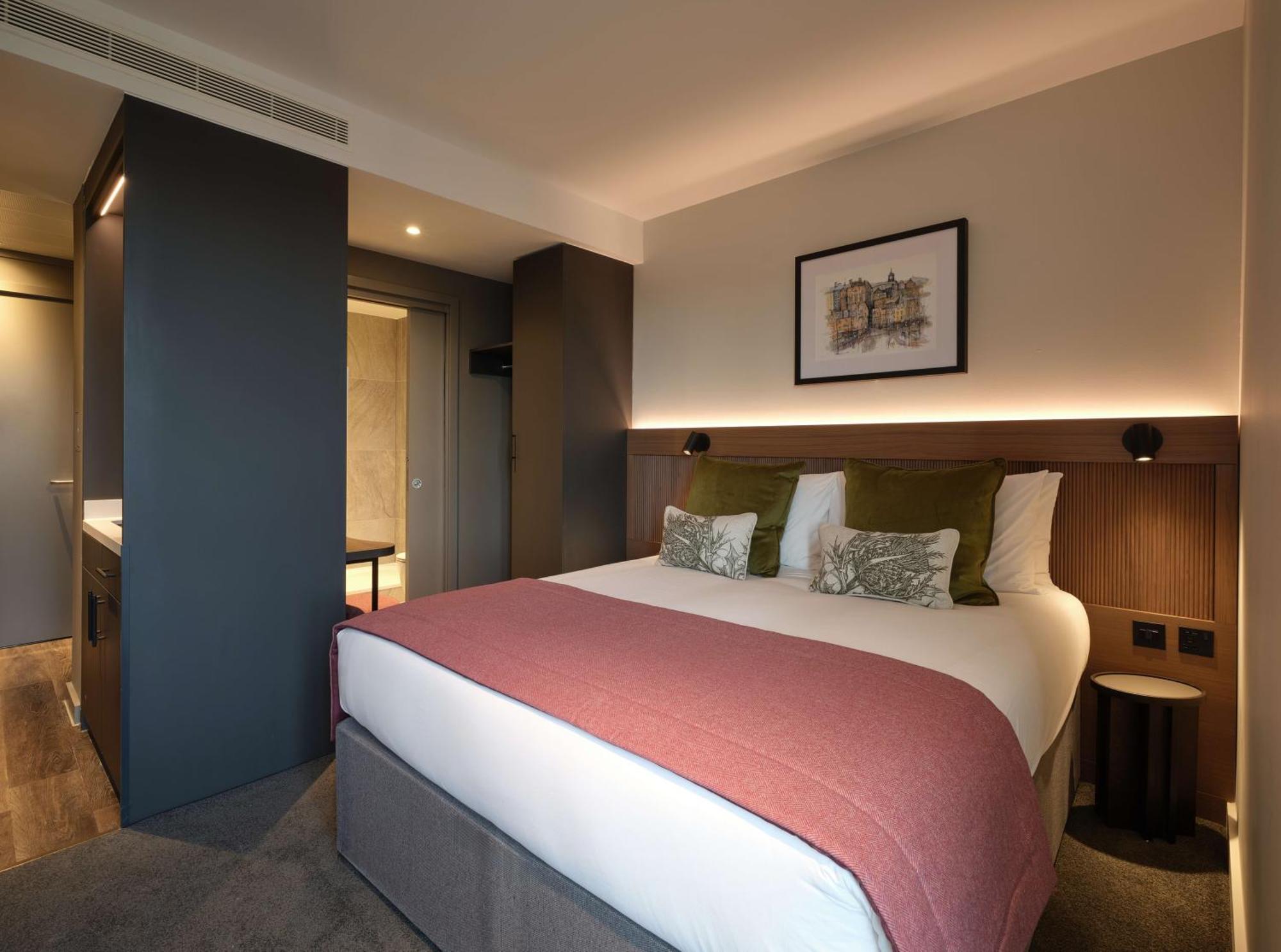 The Resident Edinburgh - Newly Open Hotel Екстериор снимка